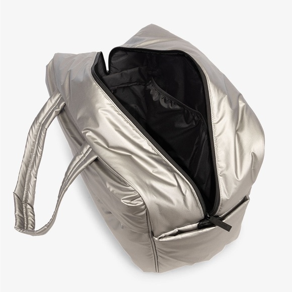 NWT CALPAK Luka LARGE Duffel in Gunmetal - Picture 2 of 8